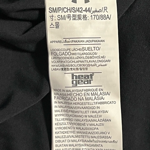 Under Armour Women's Black Tank Top - Picture 6 of 7